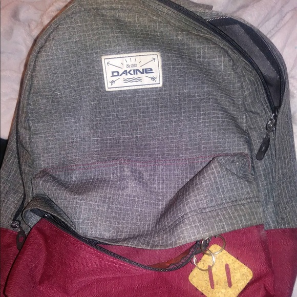 Dakine burgundy backpack - Picture 1 of 1